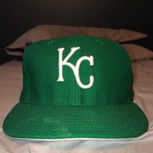 Kansas City Royals 2016 St Patrick’s Day Cap